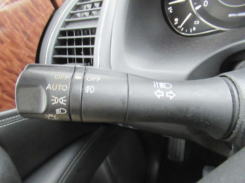 Used 2019 Nissan Armada SL w/ Premium Package image 28