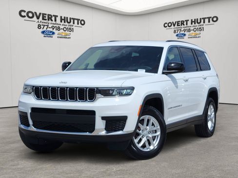 Used 2025 Jeep Grand Cherokee L Laredo w/ Luxury Tech Group I AWD/4WD image 1