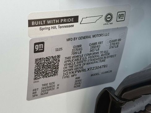 New 2026 Cadillac Lyriq Premium Sport image 21