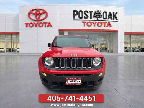 Used 2018 Jeep Renegade Sport w/ Power & Air Group AWD/4WD image 2