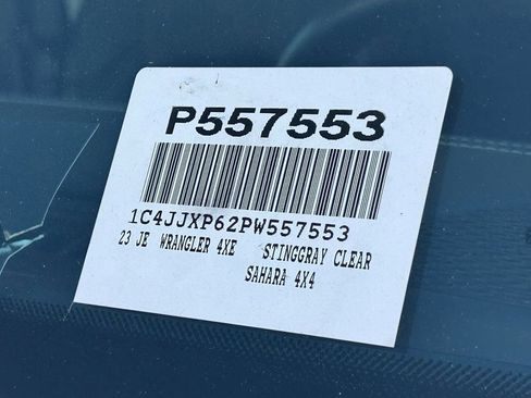 Used 2023 Jeep Wrangler Unlimited Sahara w/ Cold Weather Group image 31