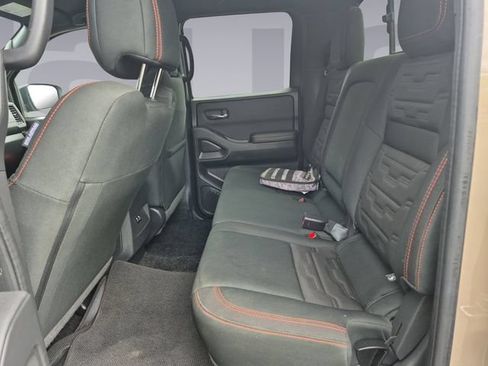 Used 2024 Nissan Frontier PRO-4X w/ Technology Package AWD/4WD image 16