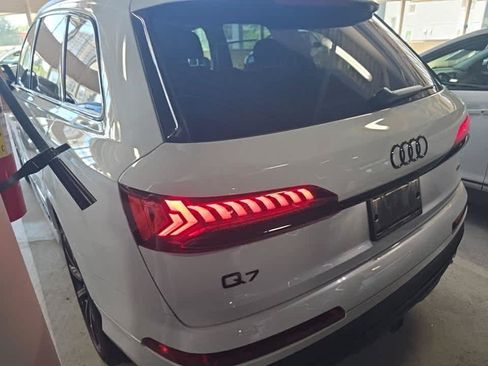 Used 2023 Audi Q7 3.0T Premium Plus w/ Premium Plus Package AWD/4WD image 4