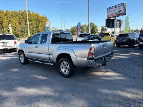 Used 2014 Toyota Tacoma 4x4 Access Cab V6 image 7