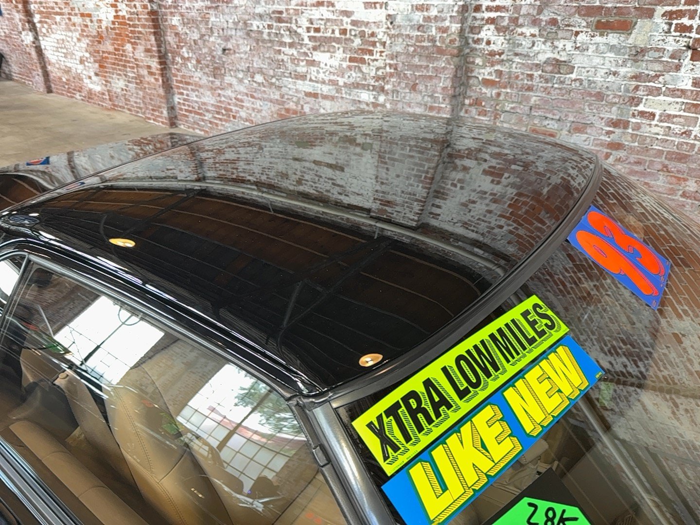 Used 1993 Cadillac Allante FWD image 14