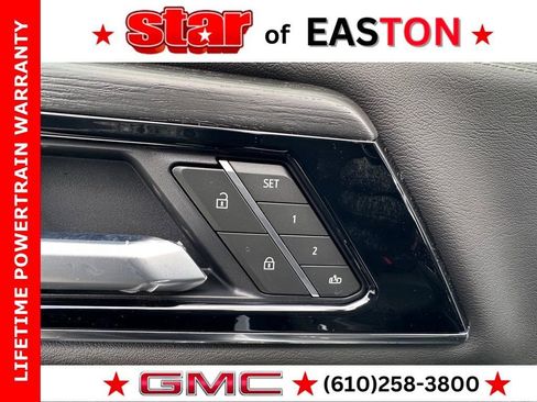 New 2026 GMC Yukon Denali w/ Denali Reserve Package image 14