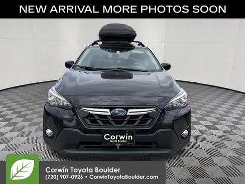 Used 2023 Subaru Crosstrek 2.0i Premium AWD/4WD image 2