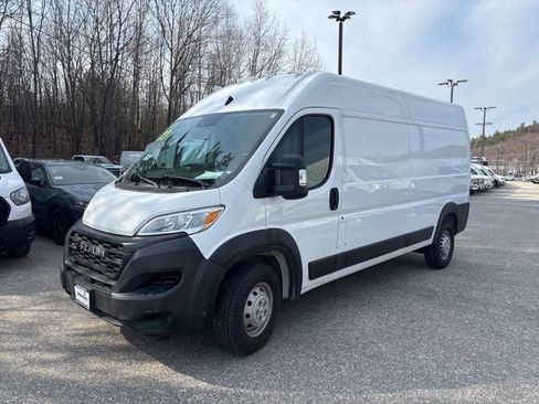 Used 2023 RAM ProMaster 2500 image 2