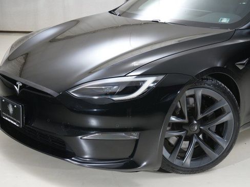 Used 2023 Tesla Model S image 3