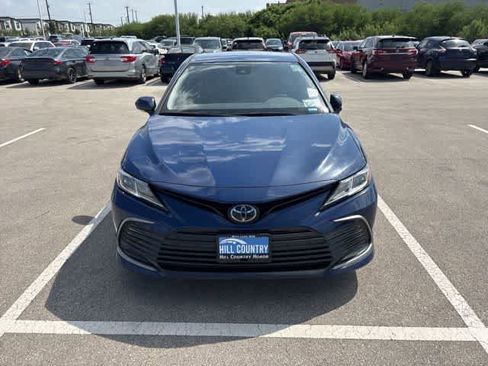 Used 2023 Toyota Camry LE w/ Convenience Package FWD image 8