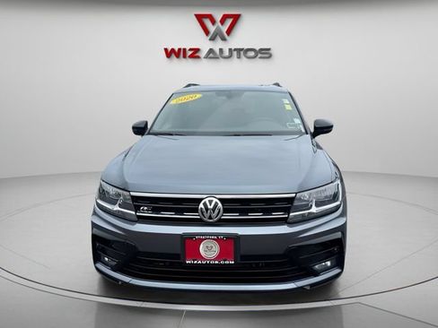 Used 2020 Volkswagen Tiguan SE R-Line AWD/4WD image 8