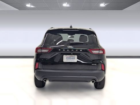 New 2026 Ford Escape ST-Line w/ Tech Pack #1 image 8