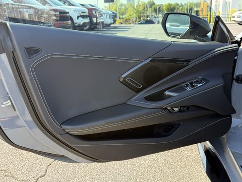 Used 2025 Chevrolet Corvette E-Ray AWD/4WD image 14