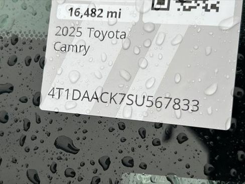 Certified 2025 Toyota Camry SE w/ Convenience Package image 22