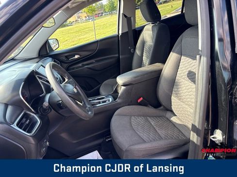 Used 2020 Chevrolet Equinox LT w/ LPO, Floor Liner Package FWD image 13