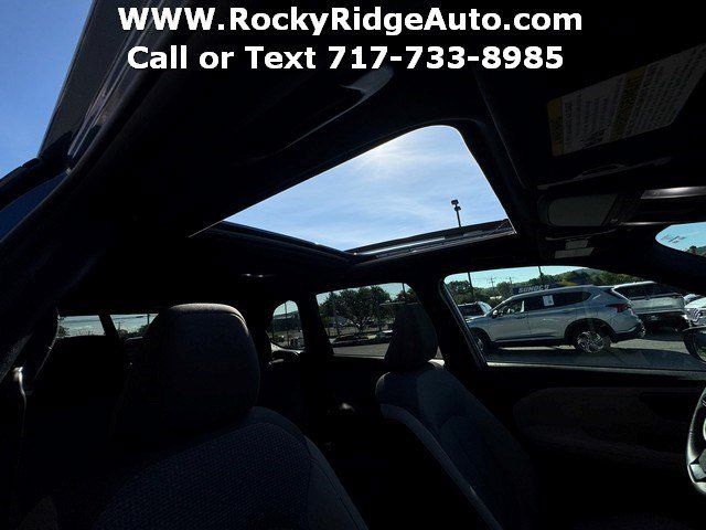 Used 2025 Subaru Forester Premium AWD/4WD image 10