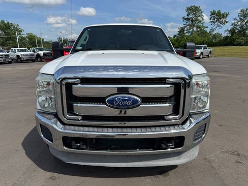 Used 2011 Ford F250 XLT w/ Camper Pkg AWD/4WD image 8