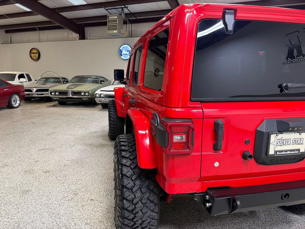 Used 2018 Jeep Wrangler Unlimited Rubicon AWD/4WD image 15