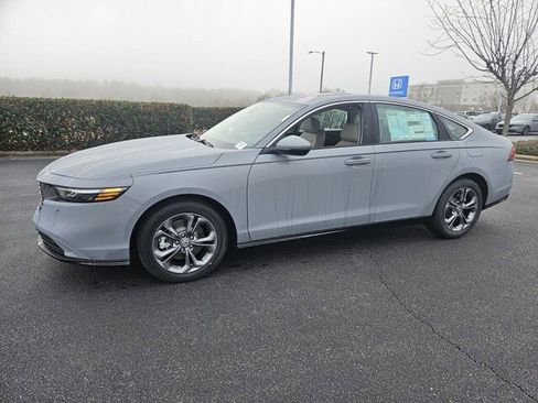 New 2025 Honda Accord EX-L image 3