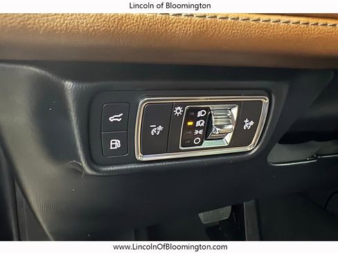 Certified 2023 Lincoln Aviator Grand Touring w/ Equipment Group 301A AWD/4WD image 35