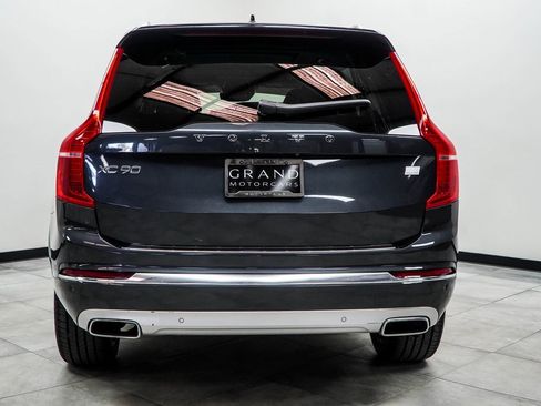 Used 2021 Volvo XC90 T8 Inscription Expression w/ Climate Package image 9