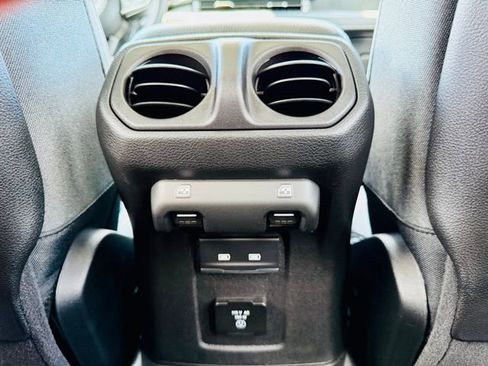 New 2025 Jeep Wrangler Rubicon image 30