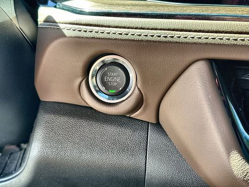 Certified 2025 Chevrolet Tahoe High Country w/ Sun And Tow Package image 17