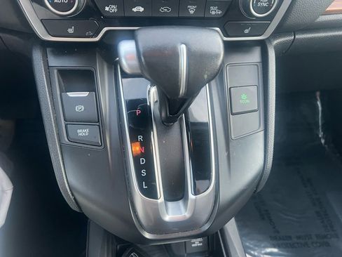 Used 2018 Honda CR-V Touring image 39