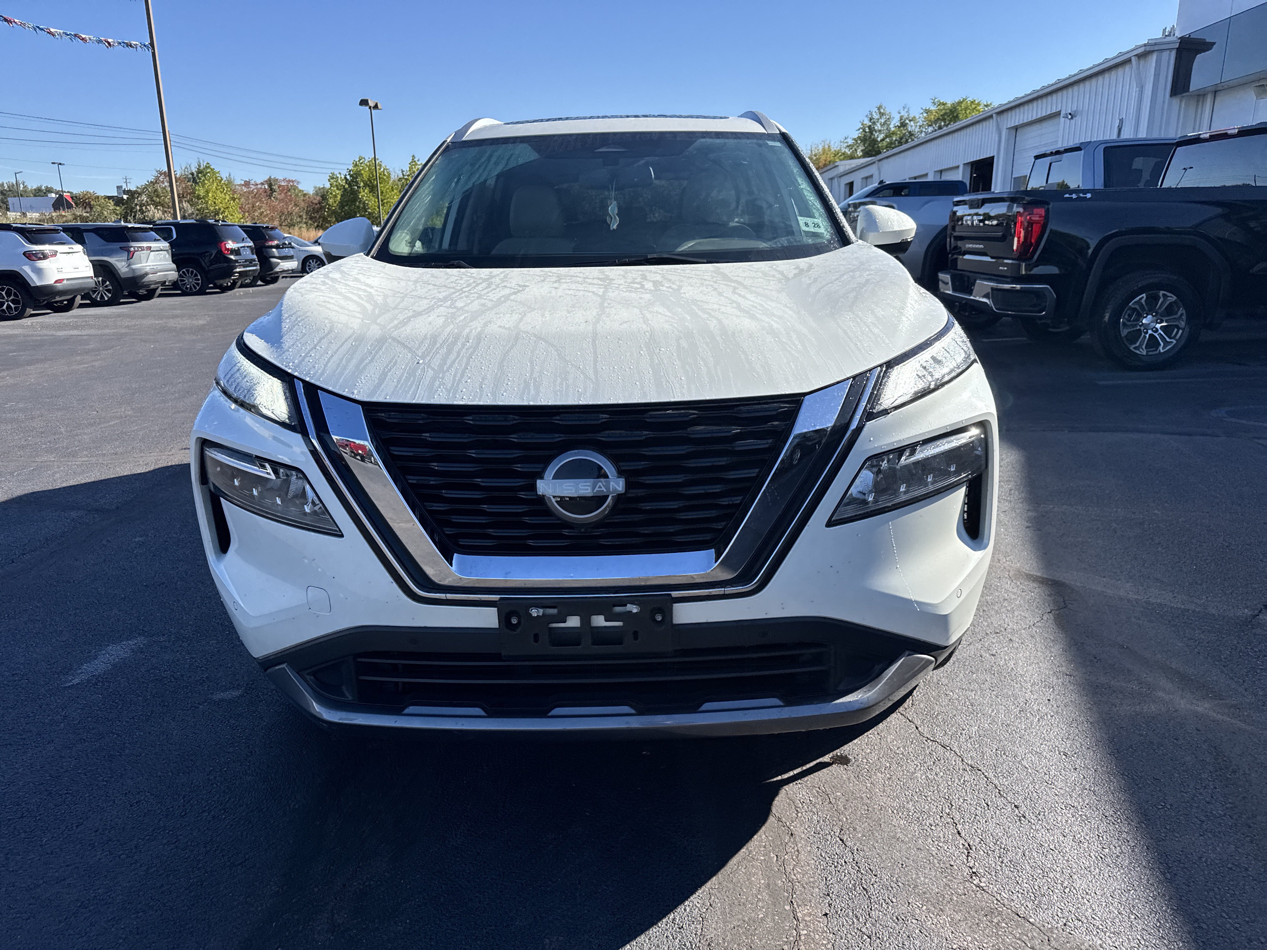 Used 2023 Nissan Rogue SL w/ SL Premium Package AWD/4WD image 9