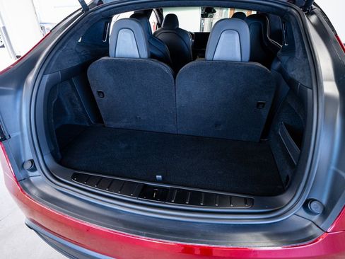 Used 2024 Tesla Model X Plaid image 58