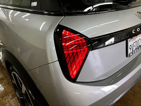 Used 2025 MINI Cooper S image 31