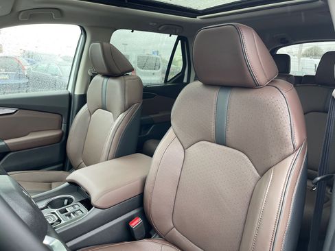 New 2025 Honda Pilot Elite image 13