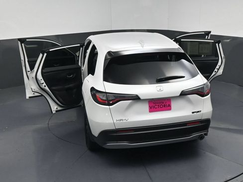 Used 2024 Honda HR-V Sport image 25