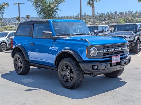 Used 2024 Ford Bronco Black Diamond AWD/4WD image 3