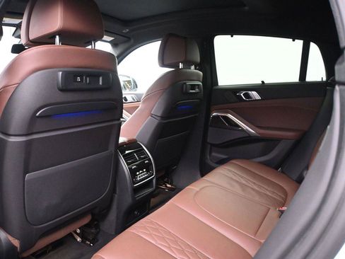 Used 2022 BMW X6 M50i w/ Executive Package AWD/4WD image 11