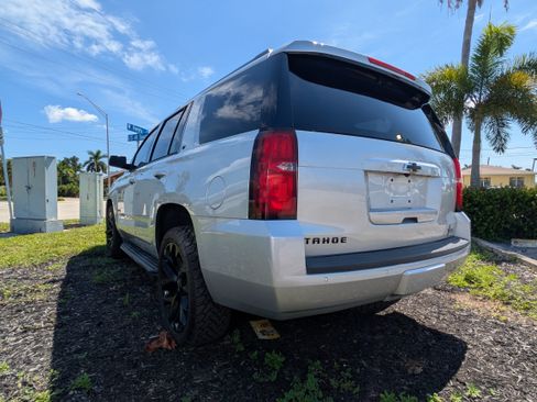 Used 2018 Chevrolet Tahoe LT RWD image 6