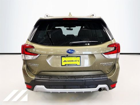 Used 2023 Subaru Forester Touring image 6