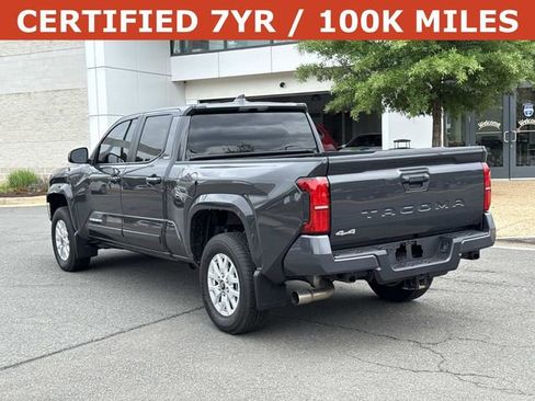 Used 2025 Toyota Tacoma SR5 AWD/4WD image 4