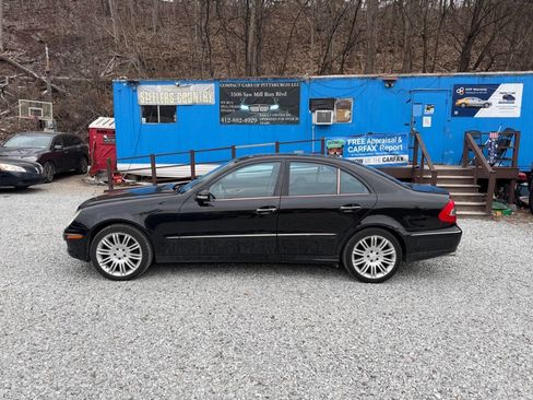 Used 2008 Mercedes-Benz E 350 4MATIC Sedan image 2