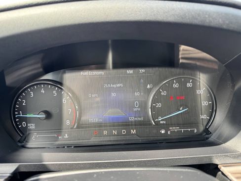 Used 2021 Ford Explorer Limited w/ Hybrid Equipment Group 310A AWD/4WD image 27