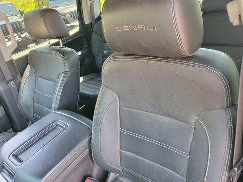 Used 2015 GMC Sierra 1500 Denali AWD/4WD image 7