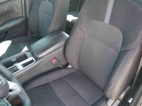Used 2024 Nissan Sentra SV FWD image 24