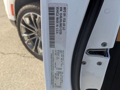 Used 2022 Jeep Grand Wagoneer Series III image 37