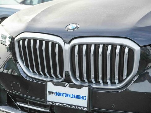 Used 2024 BMW X5 xDrive40i image 11