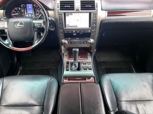 Used 2017 Lexus GX 460 Luxury image 7