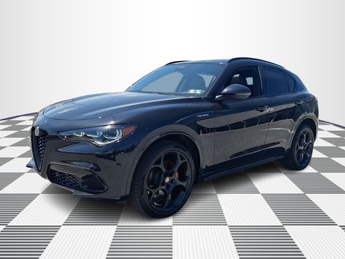 New 2026 Alfa Romeo Stelvio Sprint AWD/4WD image 4