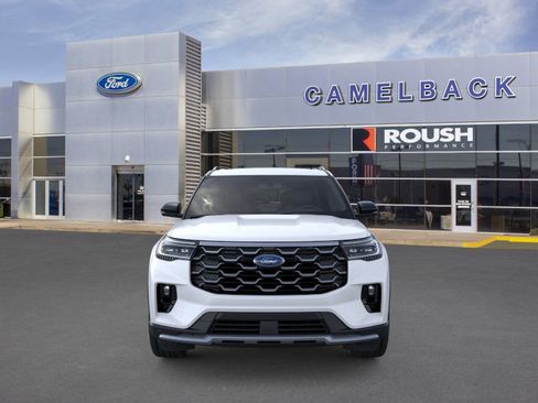 New 2026 Ford Explorer Platinum image 6