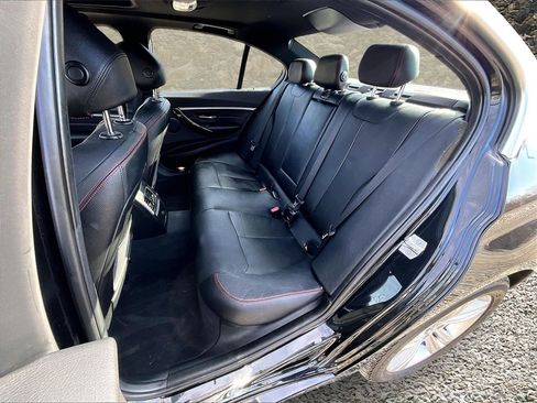 Used 2017 BMW 330i Sedan image 21