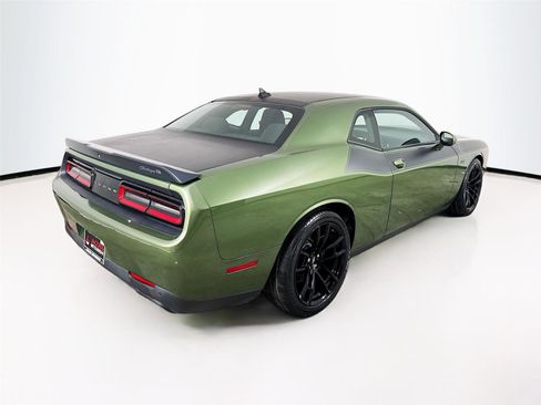 Used 2022 Dodge Challenger R/T Scat Pack w/ T/A Package image 7