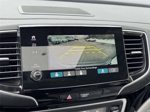 Used 2020 Honda Pilot Touring image 28